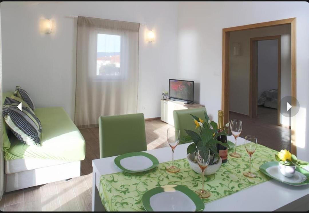 Apartman Zara Ražanj المظهر الخارجي الصورة